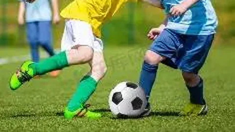 10.30 足坛热点：麦克托米奈展望那不勒斯生涯，热议英超传闻及巴塞罗那转会风波